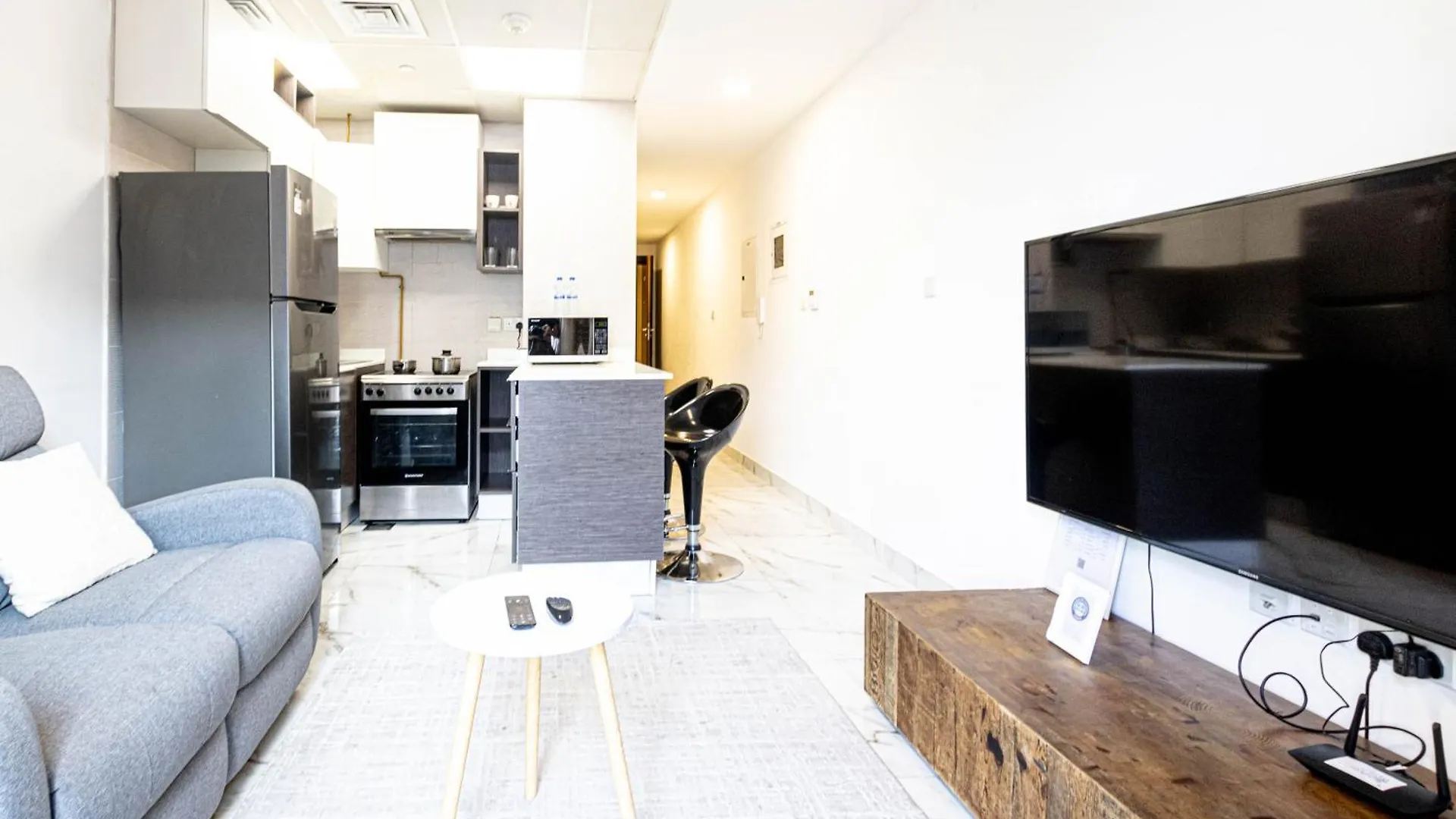 Apartment Chic Fully Furnished Studio Joya Verde Dubai
