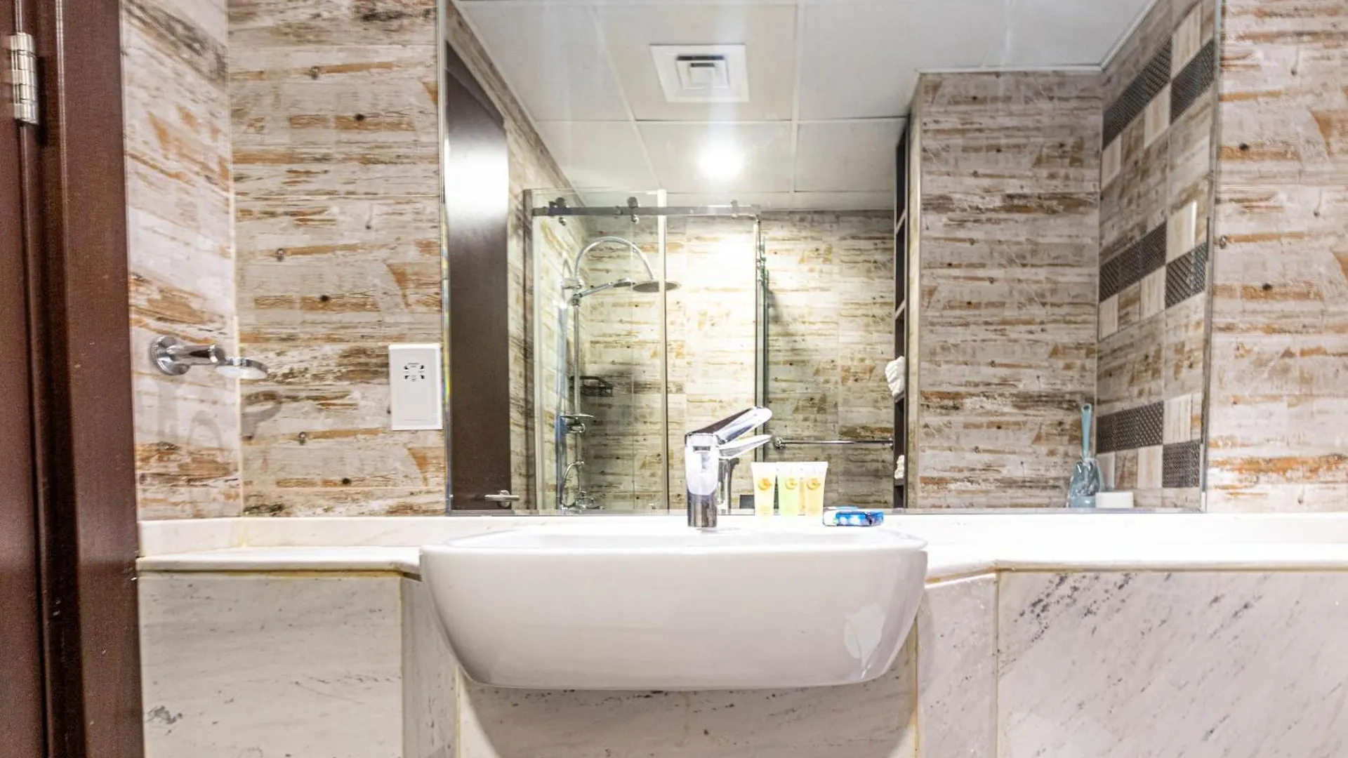Apartment Chic Fully Furnished Studio Joya Verde Dubai United Arab Emirates