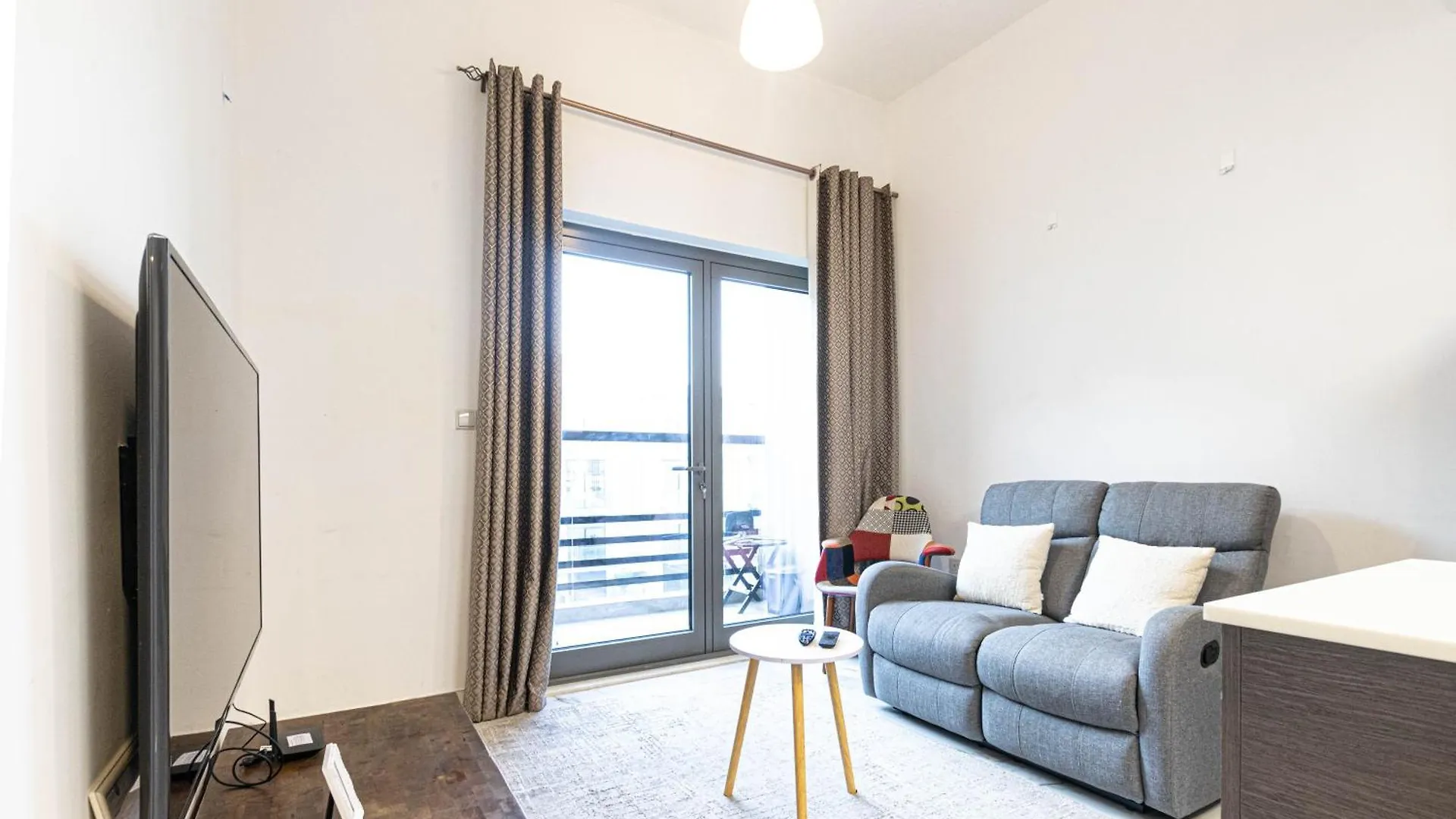 Chic Fully Furnished Studio Joya Verde Dubai 0*,  United Arab Emirates